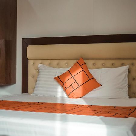 Goho Rooms Badar Karachi Extérieur photo
