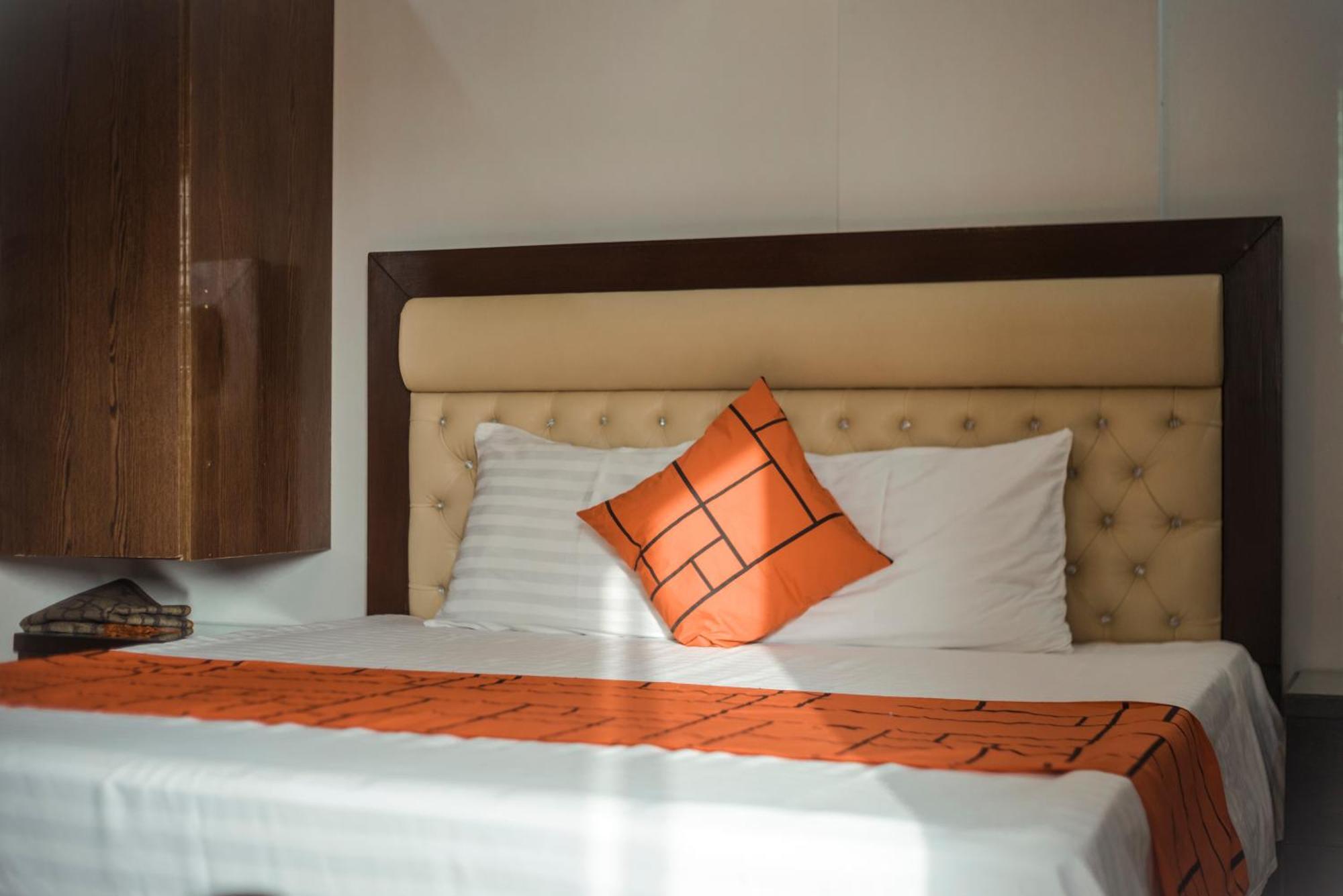 Goho Rooms Badar Karachi Extérieur photo
