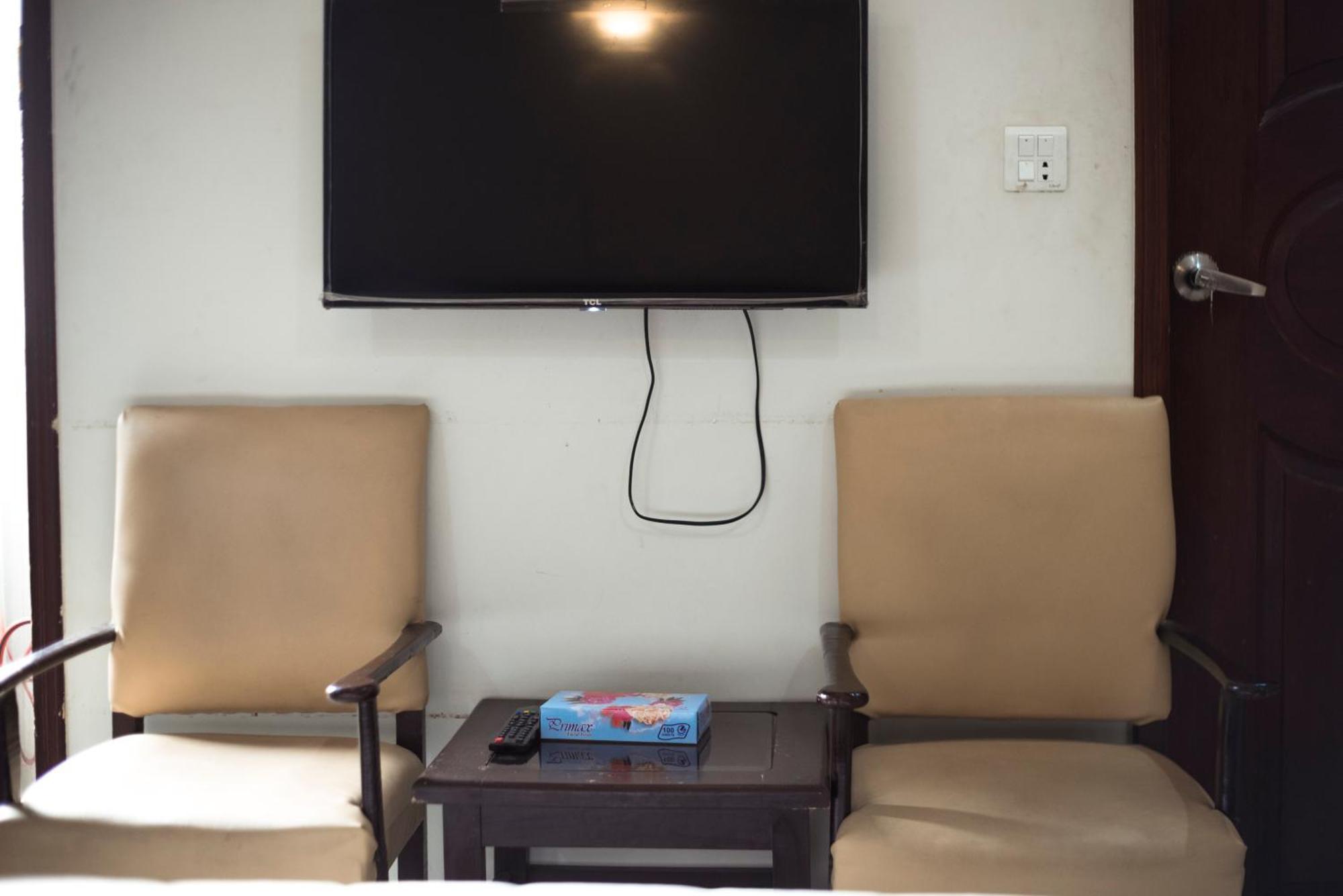Goho Rooms Badar Karachi Extérieur photo