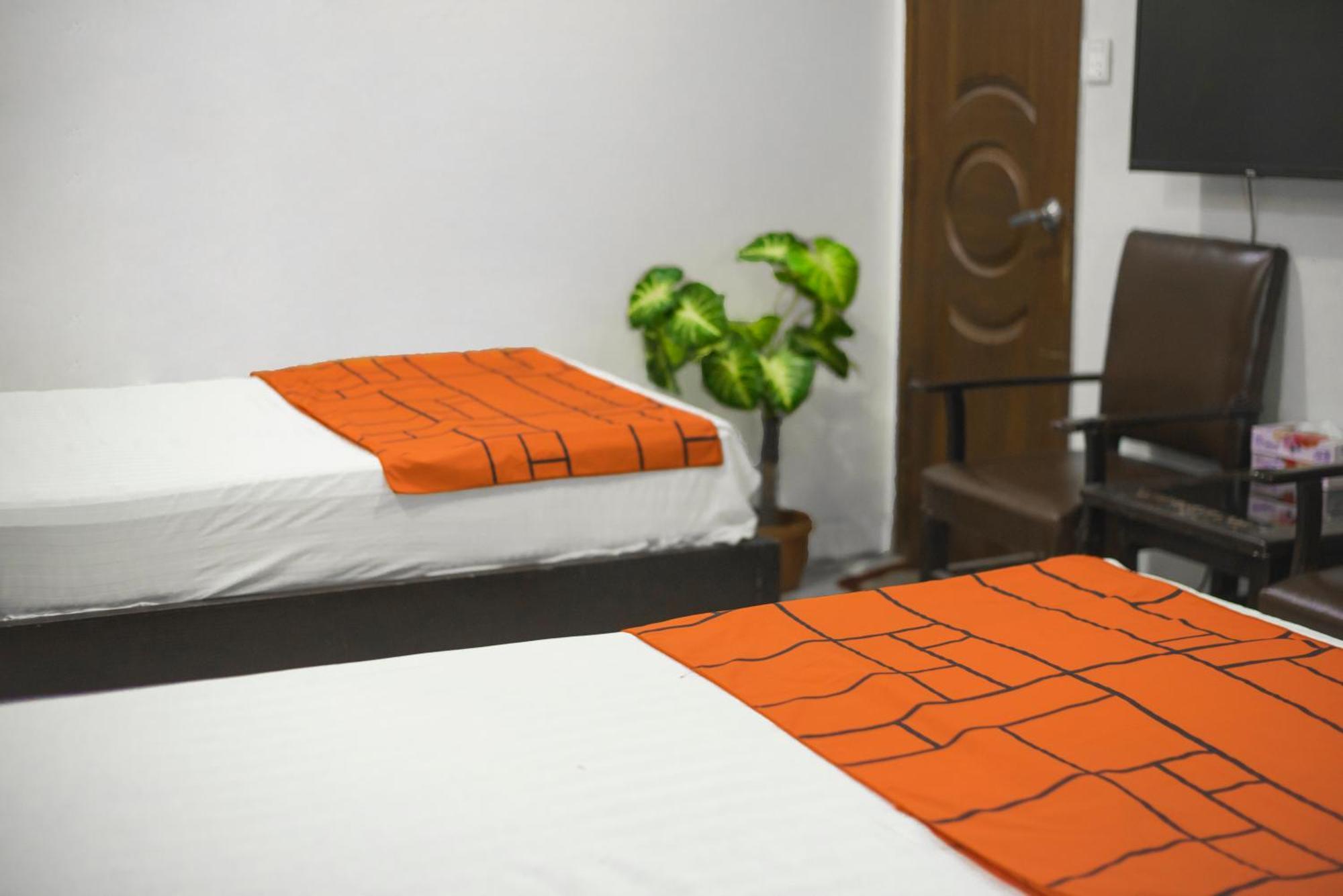 Goho Rooms Badar Karachi Extérieur photo