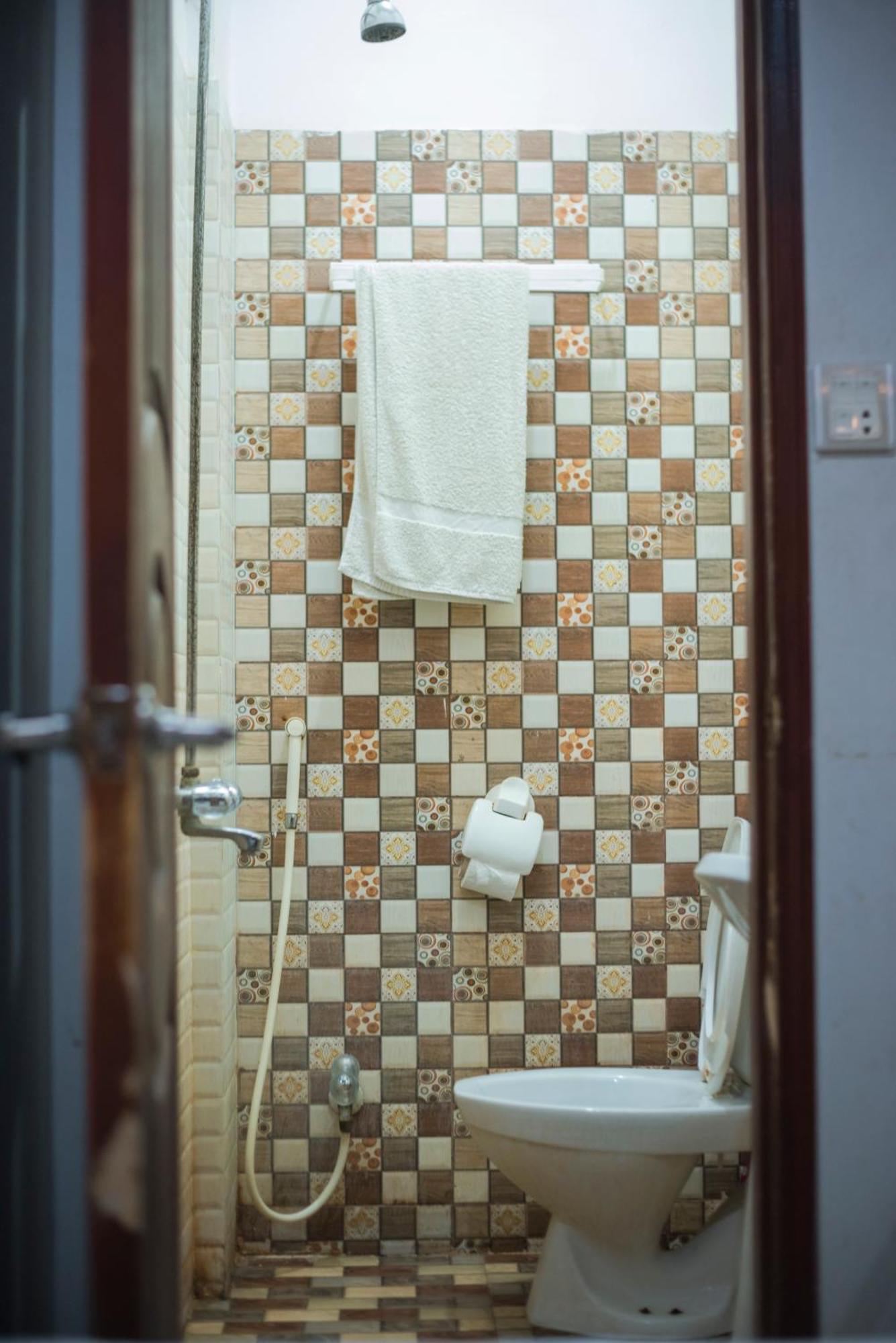 Goho Rooms Badar Karachi Extérieur photo
