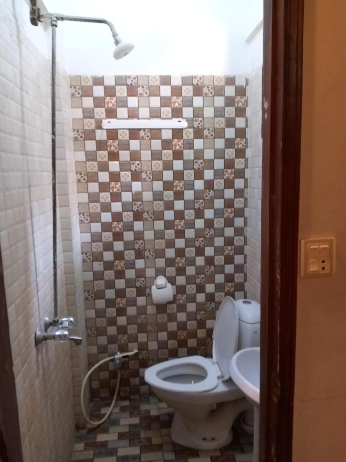Goho Rooms Badar Karachi Extérieur photo