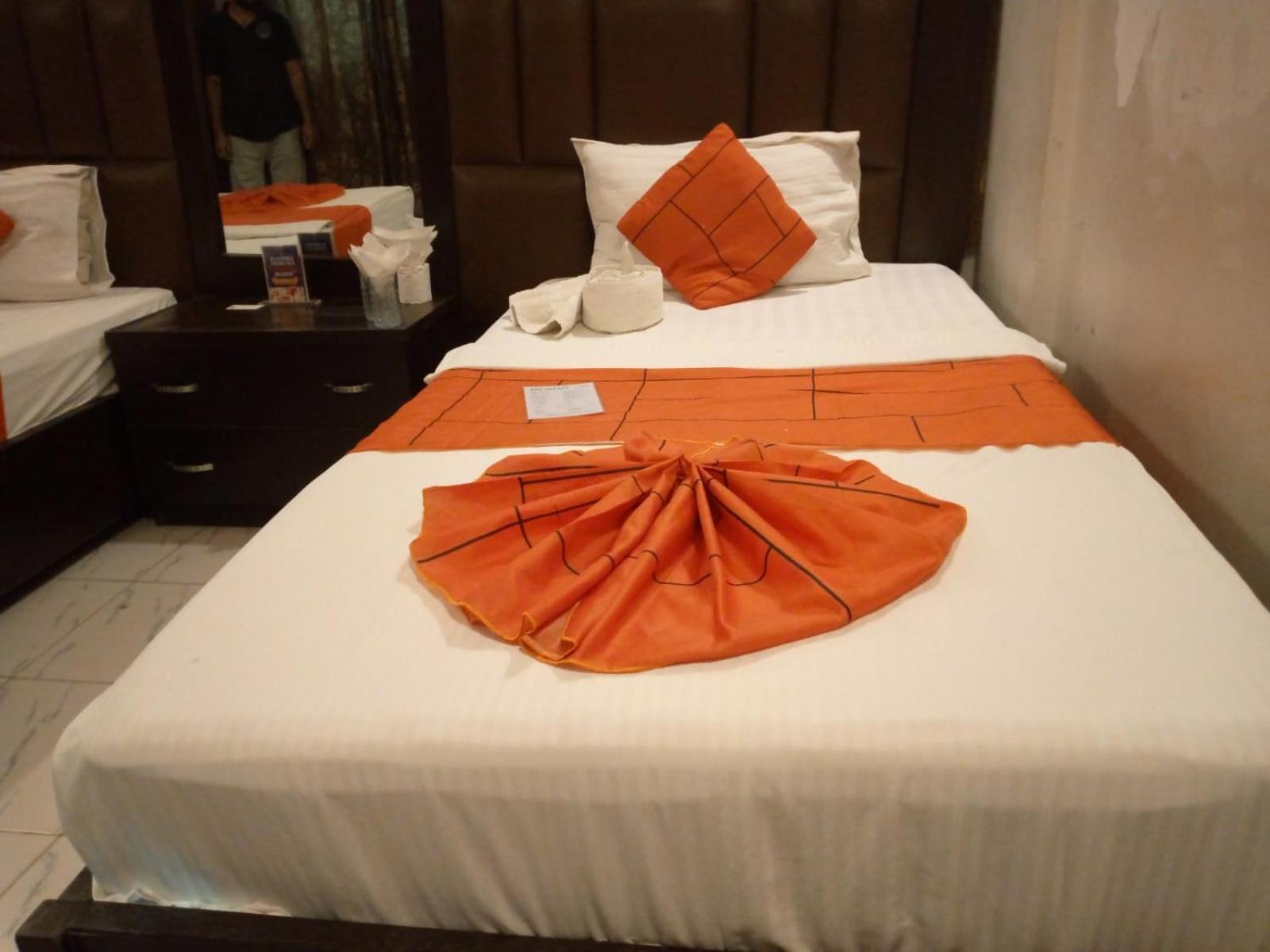 Goho Rooms Badar Karachi Extérieur photo