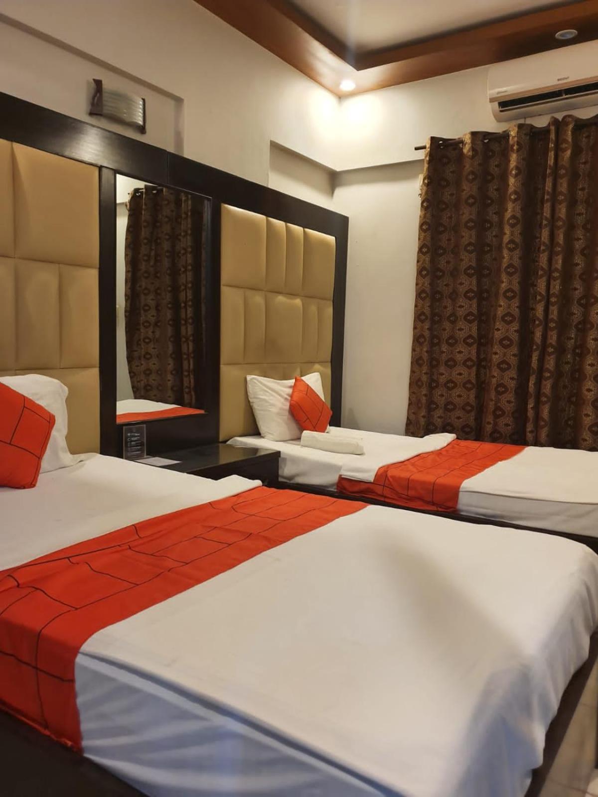 Goho Rooms Badar Karachi Extérieur photo