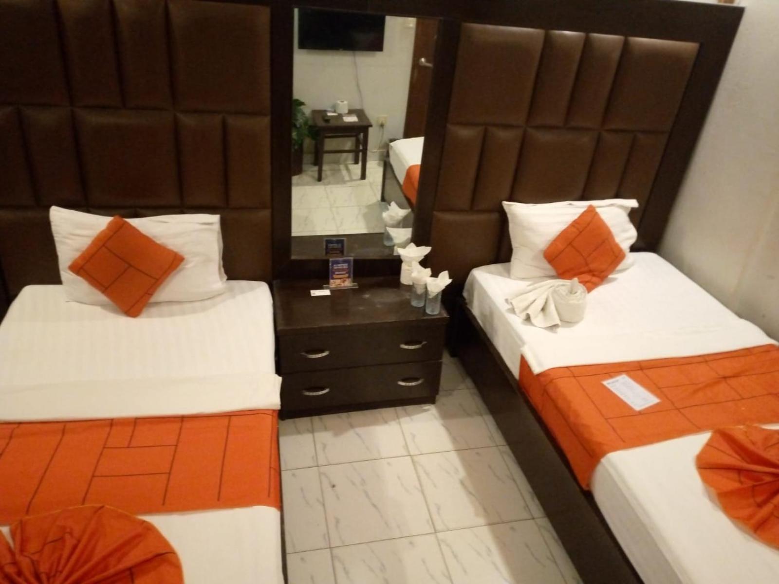 Goho Rooms Badar Karachi Extérieur photo