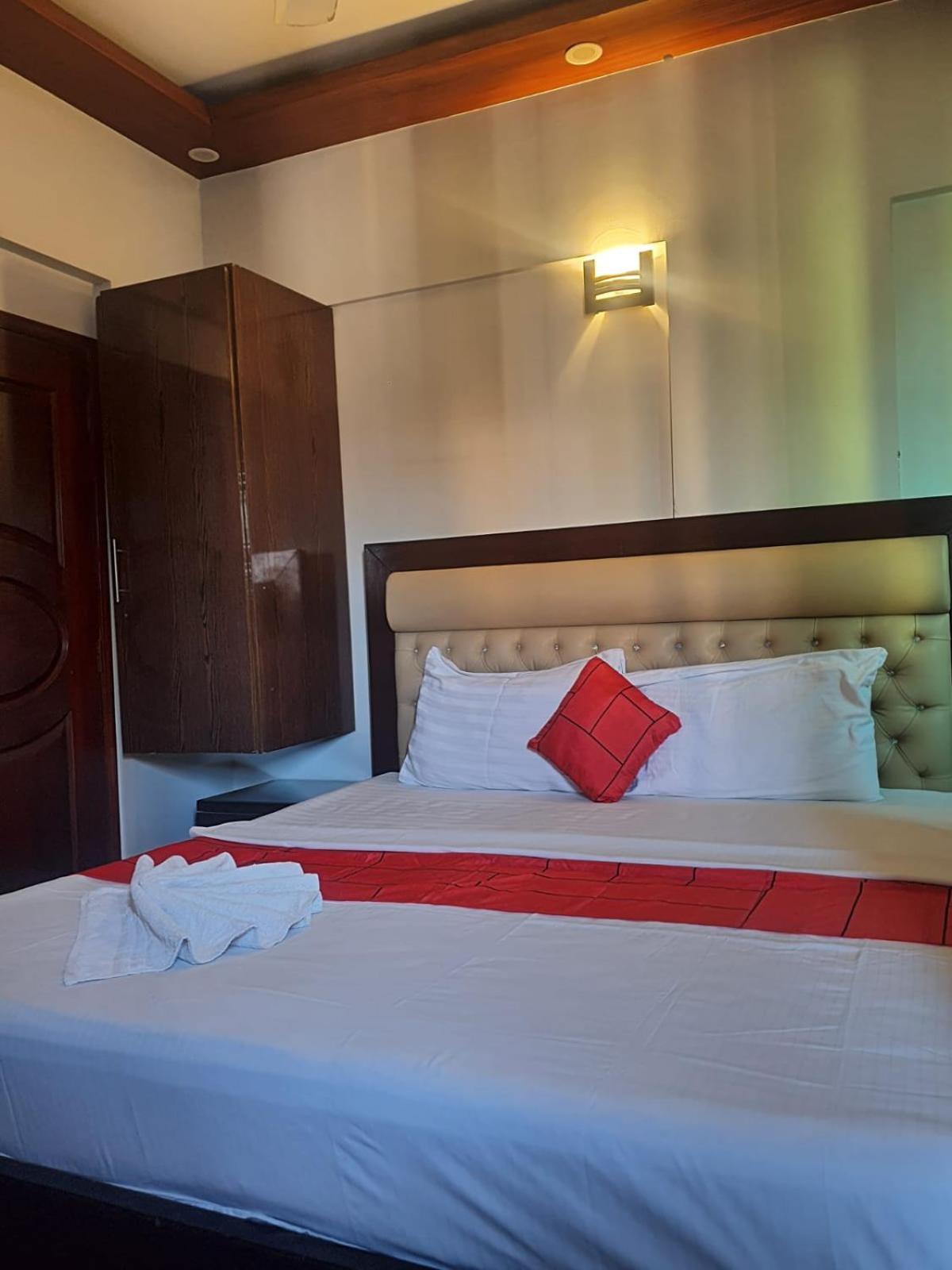 Goho Rooms Badar Karachi Extérieur photo