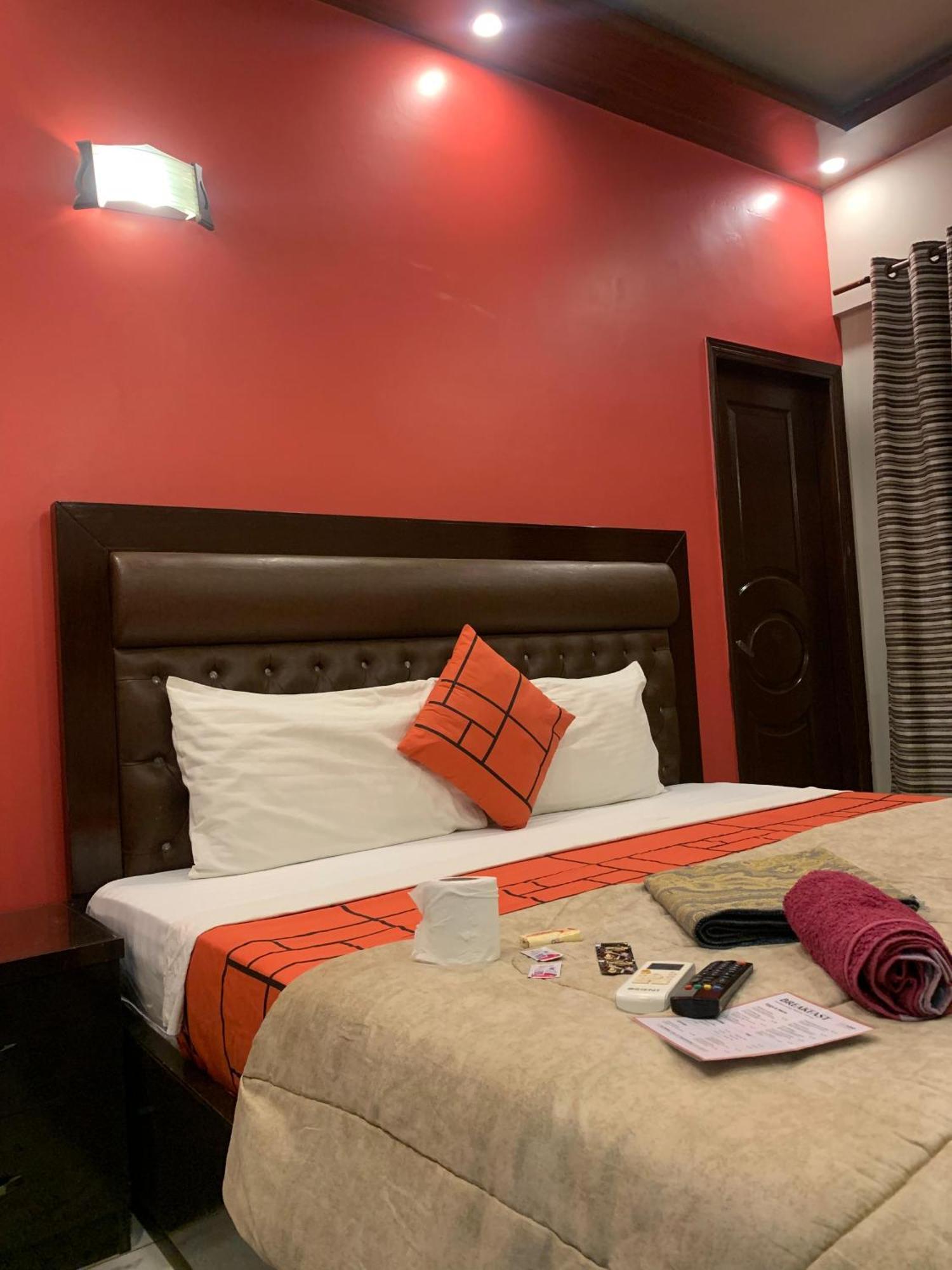 Goho Rooms Badar Karachi Extérieur photo